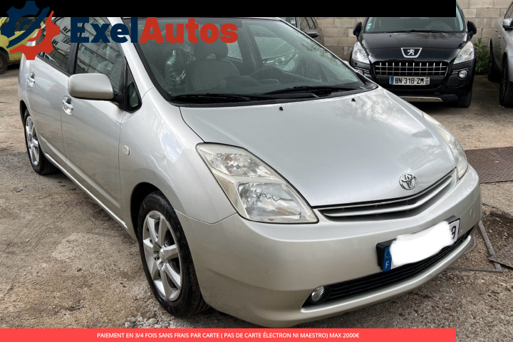 TOYOTA PRIUS